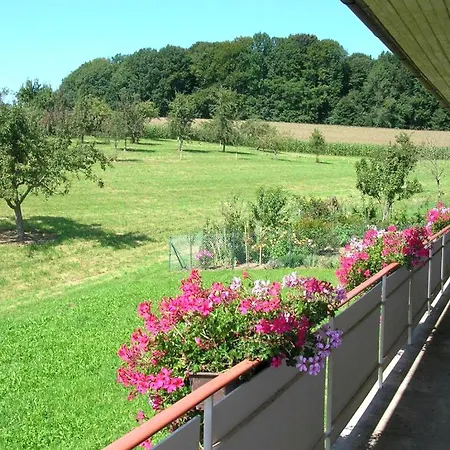 Siglinde Schneider Apartman *